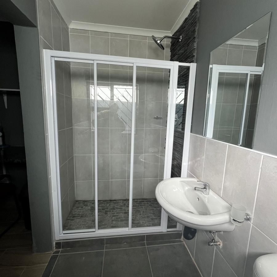 To Let 3 Bedroom Property for Rent in Westbourne Eastern Cape